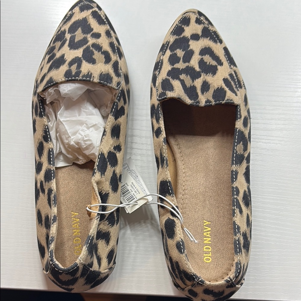 Old Navy Tan and Black Flats Leopard Print